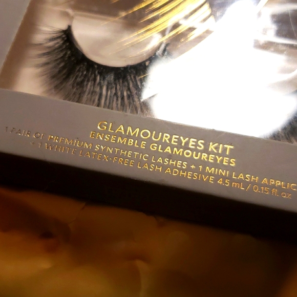 VELOUR LASHES Fluff n Whispie Glamoureyes Kit - adhesive + tweezers NWT - Picture 3 of 4